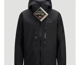 Chaqueta Arcteryx Alpha SV Goretex impermeable y cortavientos de estilo utilitario ligero.