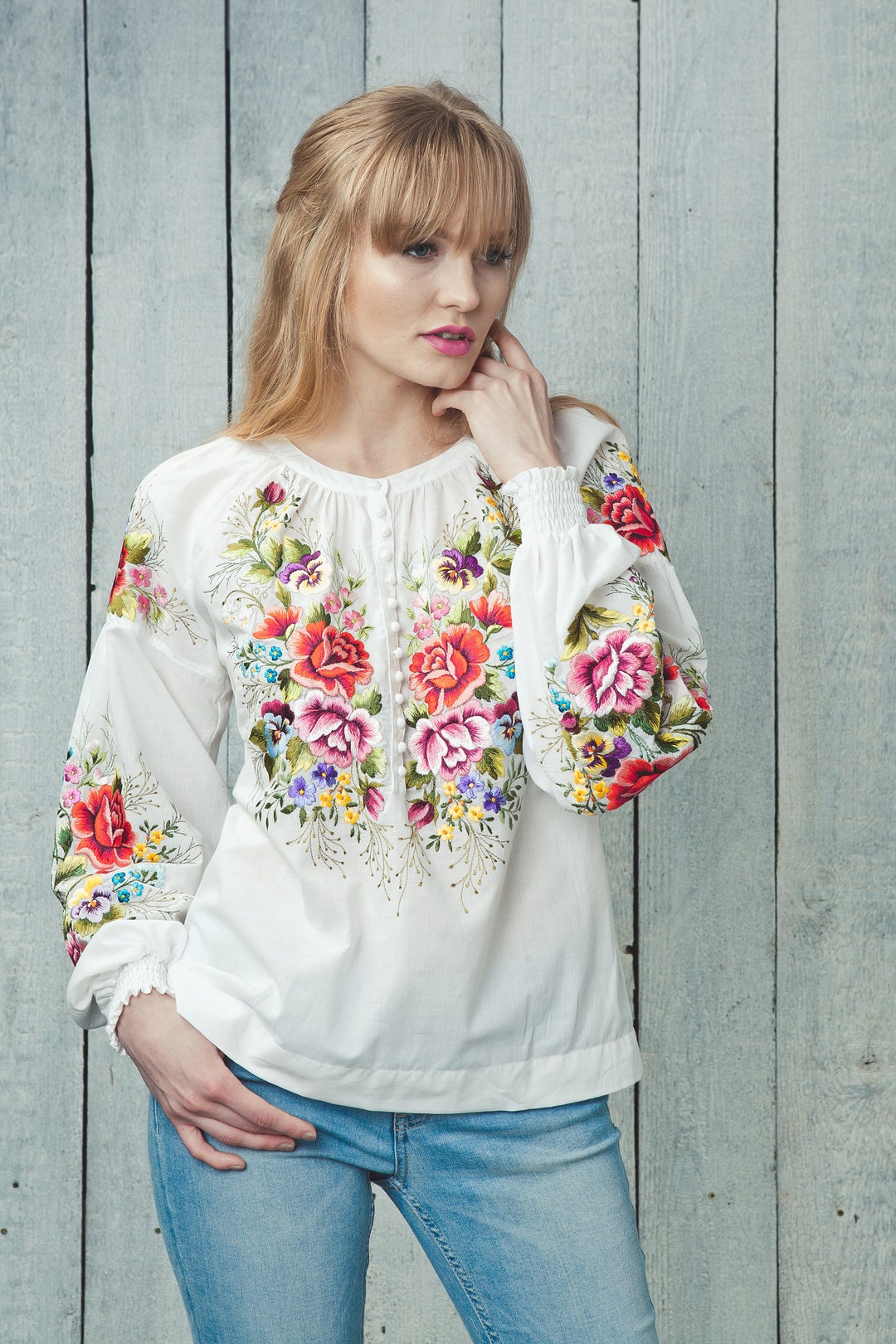 Embroidered Blouse Floral Blouse Vyshyvanka Mexican Blouse - Etsy