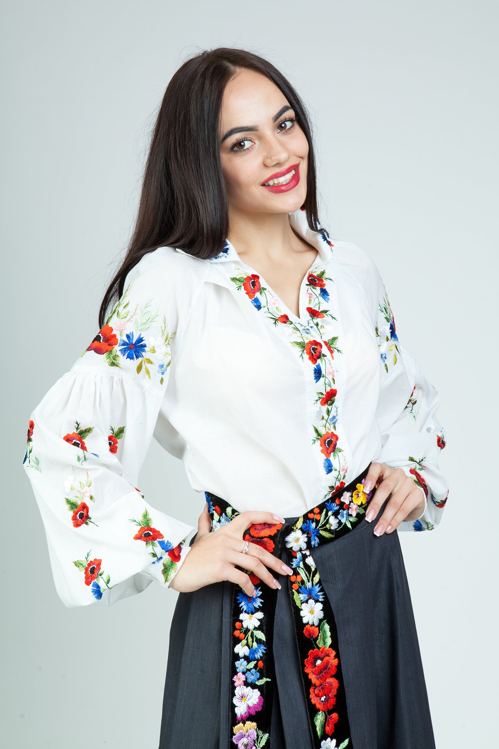 Embroidered Blouse Floral Blouse Vyshyvanka Mexican Blouse - Etsy