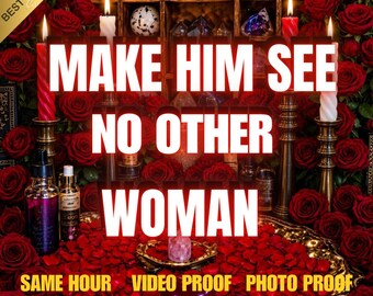 Könnte beinhalten: Ein Arrangement aus roten Rosen, brennenden Kerzen in Messinghaltern und Glasflaschen auf einem goldenen Tablett. Der Text lautet: MAKE HIM SEE NO OTHER WOMAN, SAME HOUR, VIDEO PROOF, PHOTO PROOF. Kristalle sind auf Regalen im Hintergrund platziert.