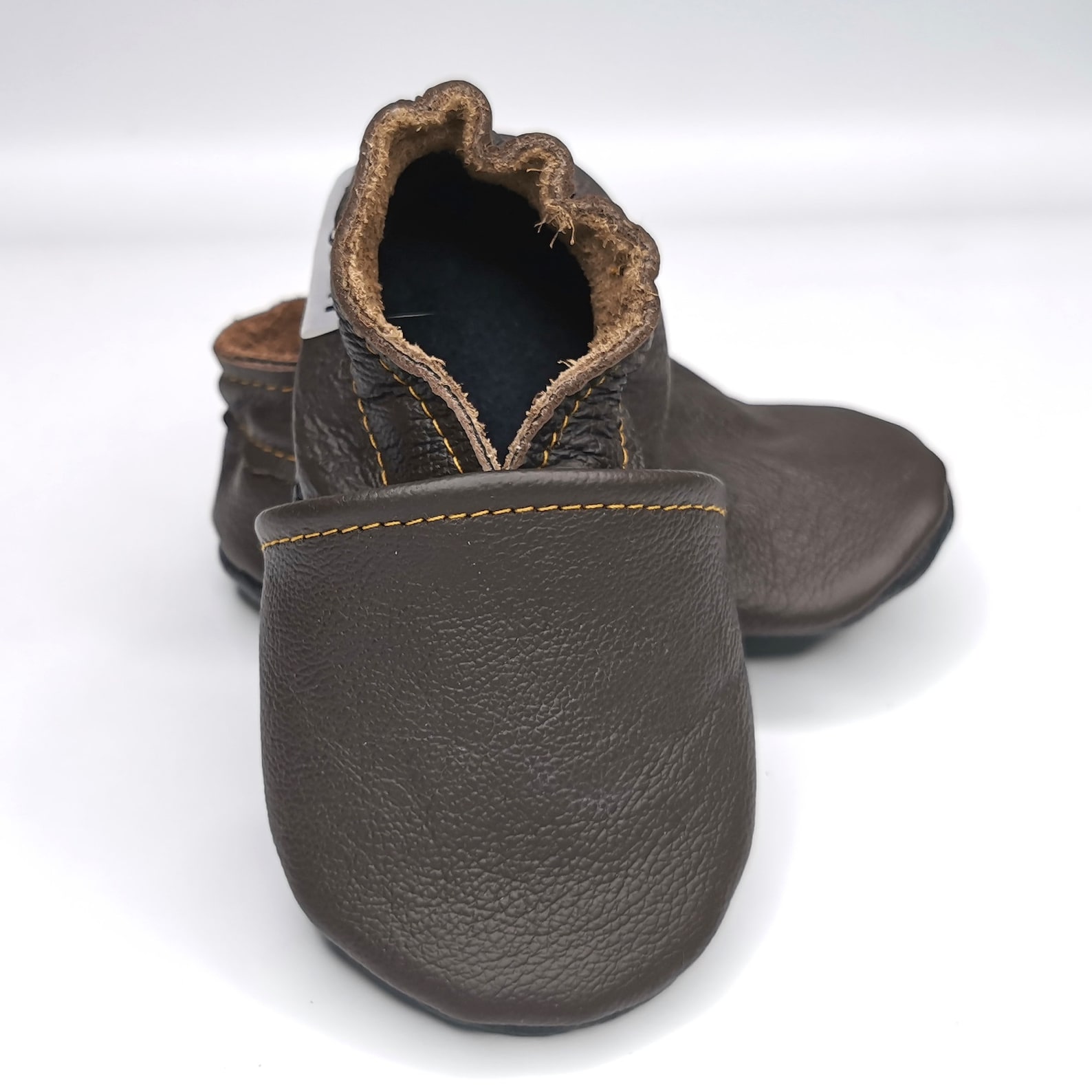 infant soft sole shoes