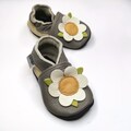 Сhamomile flower baby shoes, Leather Baby Slippers, Baby Girl Moccasins, Handmade, Girls' Shoes, Krabbelschuhe, Kids' Shoes, Ebooba, 3 product logo