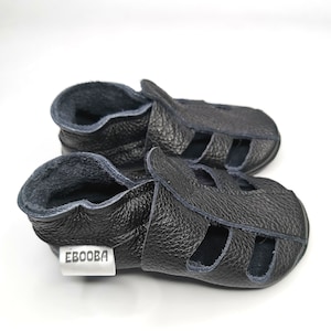 Black baby shoes soft soled / Baby Sandals / Genuine leather baby booties / Toddler Shoes / Sizes newborn up to 48 months / Summer Shoes