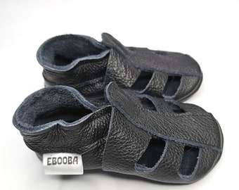 Black baby shoes soft soled / Baby Sandals / Genuine leather baby booties / Toddler Shoes / Sizes newborn up to 48 months / Summer Shoes