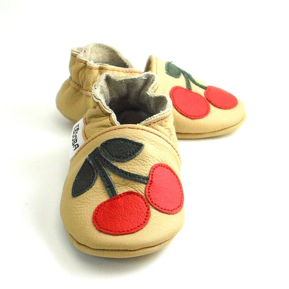 pram shoes girl