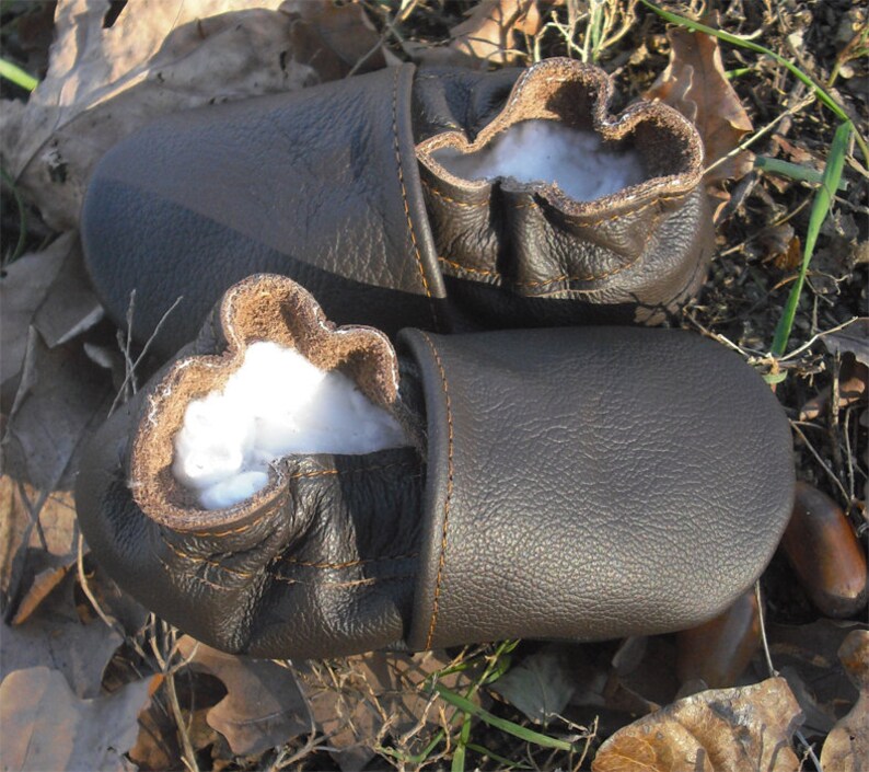 infant hard sole shoes