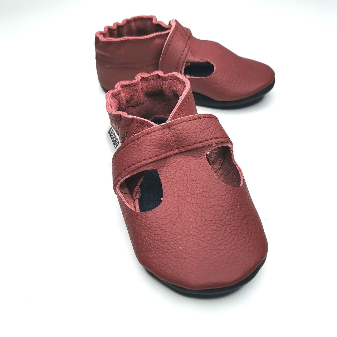Baby Leather Shoes, Baby Sandals, Soft Sole Baby Slippers, Handmade Baby  Shoes, Maroon Sandals, Chaussons Bebe, Krabbelschuhe,