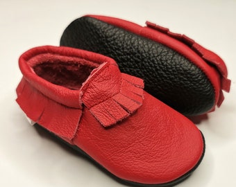 Red Baby Moccasins, Toddler Moccasins, Multicolored Baby Booties with fringe, Leather Baby Shoes, Soft Sole Shoes, Ebooba, 1