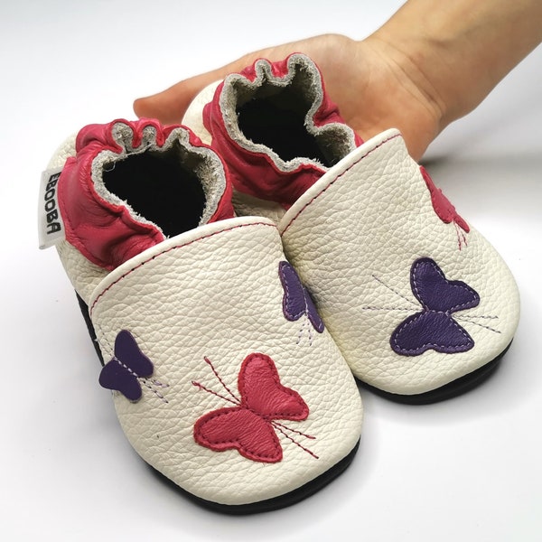 Chaussons bebe chaussures papillon rose sur fond blanc 0-6 ebooba BF-33-W-M-1