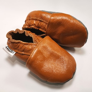 Chaussons bebe, chaussures marron, Chaussons d&#39;enfant  0-6 mois, ebooba OT-12-BR-M-1