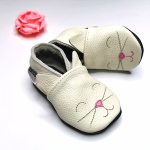 White Cat Girls Shoes, Kitty Baby Slippers, Girls Moccs, Leather Baby Shoes, Cat Slippers, Girls' Shoes, White Baby Booties, Ebooba 2