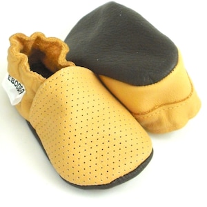 Choose color! Perforated Leather Baby Shoes, Baby Booties, Infant Slippers Soft sole, Krabbelschuhe, Chaussons Bébé, Ebooba