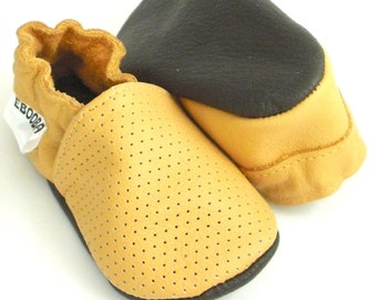 Choose color! Perforated Leather Baby Shoes, Baby Booties, Infant Slippers Soft sole, Krabbelschuhe, Chaussons Bébé, Ebooba