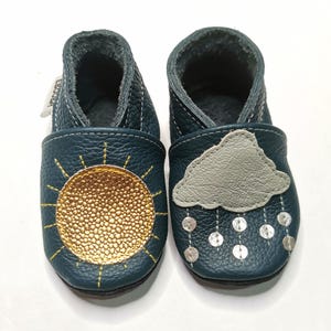 Blue Baby Slippers, Baby Moccasins, Leather Booties, Crib Baby Shoes, Toddler Shoes, Soft Sole Boots, Infant Shoes with Sun, Ebooba Shoes