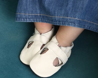 Genuine leather baby shoes, Toddler shoes, Soft sole Sandals, Toddler Booties, Handmade Slippers, Infant shoes, Bebe Krabbelschuhe
