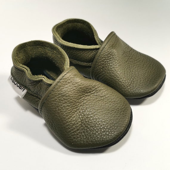 Green Baby Shoes Leather Baby Shoes Soft Sole Baby Shoes Ebooba Kids Shoes Soft Sole Girls Dark Green Baby Booties 8 Etsy Canada