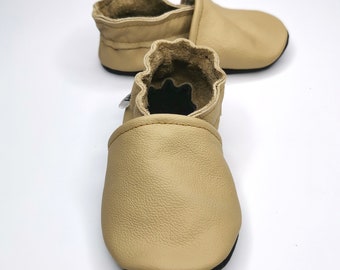 Baby shoes//Toddler shoes//Leather Baby Shoes//Beige Baby Shoes//Boys Shoes//Girls Shoes//Kids Shoes//Moccs//Soft Sole Baby Shoes//Ebooba