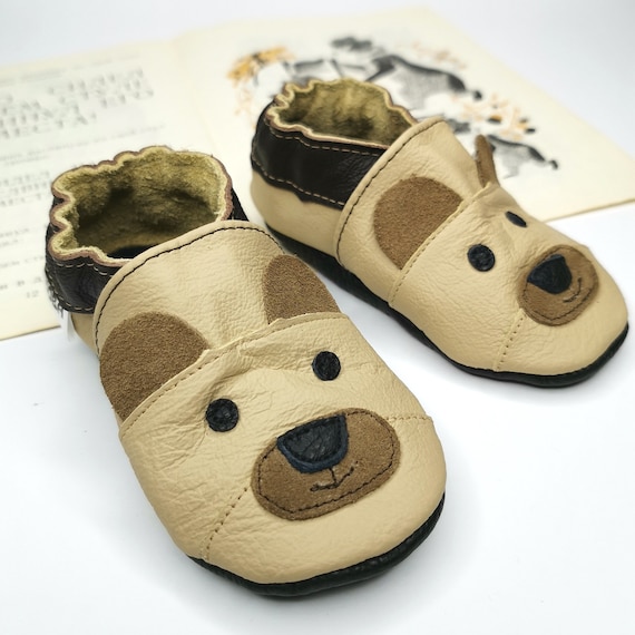 Chaussons bébé beige