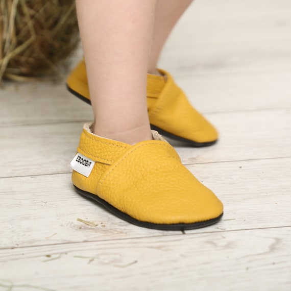 Baby Shoes ebooba baby Moccasins leather Baby Shoes walker Baby Shoes crib Baby Shoes boys Shoes girls Shoes soft Sole Baby Shoes beige 3 Etsy Canada
