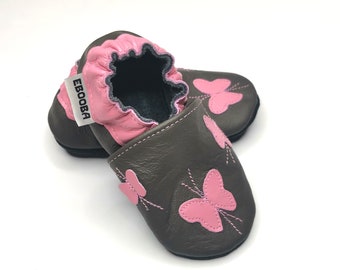 doux des chaussures à semelle de bébé infantile main cadeau chaussures tchèques gris foncé pour une fille avec des papillons 5-6 ans ebooba