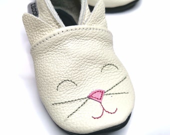 White Kitty Girls Shoes, Cat Baby Slippers, Girls Moccs, Leather Baby Shoes, Panda Slippers, Girls' Shoes, White Baby Booties, Ebooba, 1