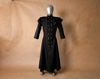 Pestdokterkostuum, zwarte trenchcoat, Halloween cosplay