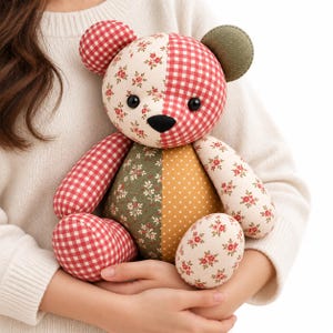 Patrón de costura de oso de peluche conmemorativo, oso de peluche patchwork en PDF, 10 tamaños imprimibles. imagen 3