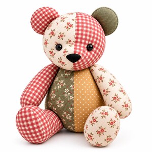 Patrón de costura de oso de peluche conmemorativo, oso de peluche patchwork en PDF, 10 tamaños imprimibles. imagen 4
