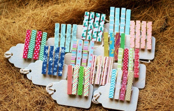 Items similar to Christmas Party Favors, Mini Clothespins, Holiday ...