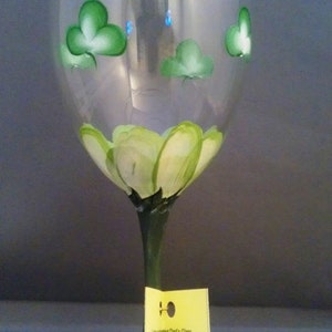 Shamrock White Wine image 1