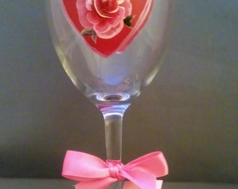 Hearts and Roses White Wine Glass