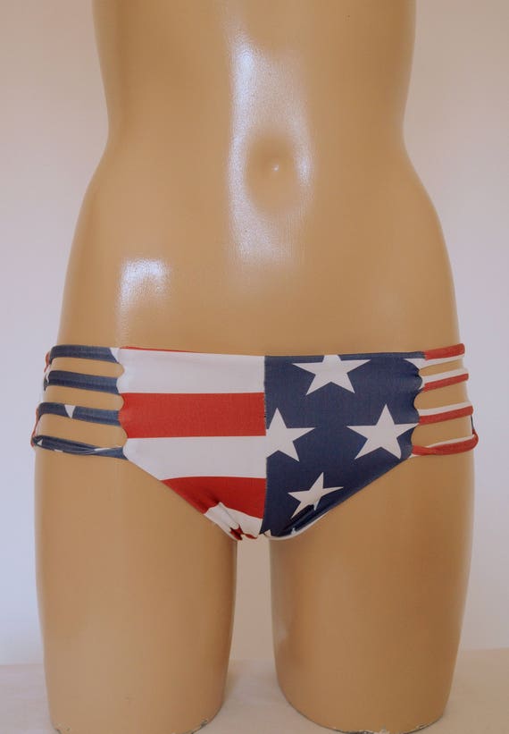 【THEAIRTOWN】★送料・関税込★chrome usa flag bikini Amazon.com: Homokoir American Flag Bikini Set Halter Padded