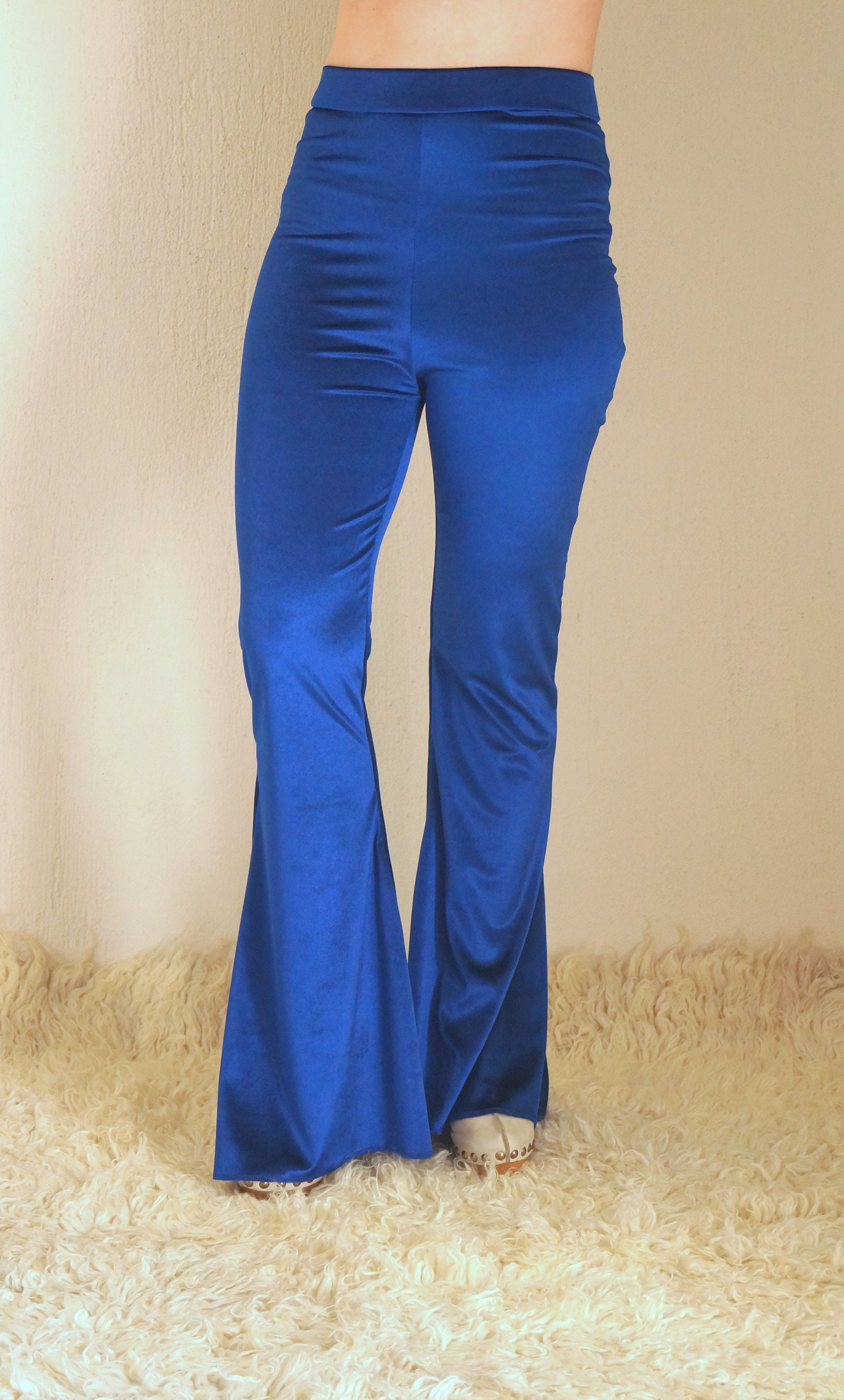 Women Royal Blue Bell Bottom Knitted Pants at Rs 877.00