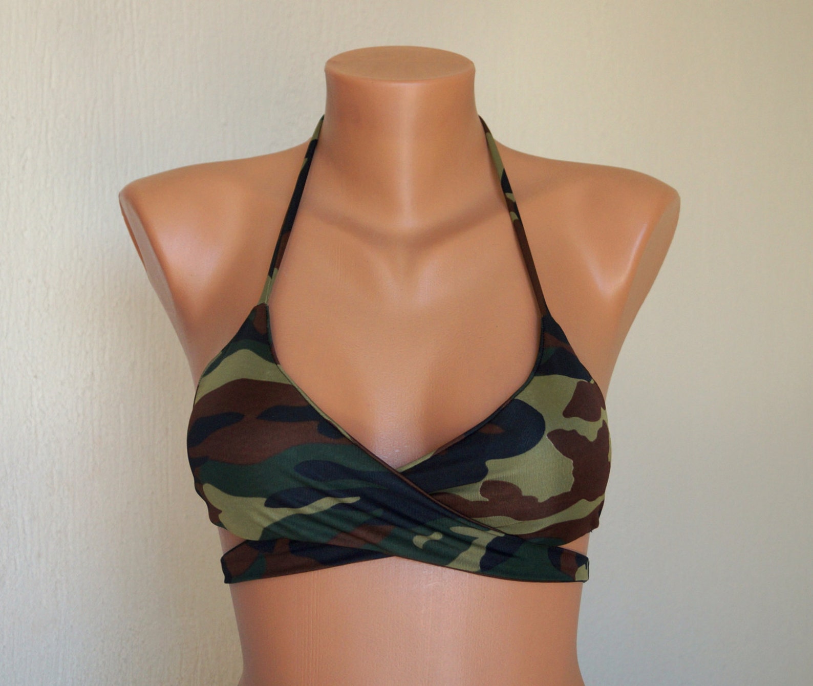 Camo padded wrap around halter bikini top//Bathing image 1.