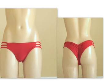 Red cheeky scrunch butt bikini bottoms//Plus size//Strappy//Swimwear//Swimsuit//Bathing suits//Ruched
