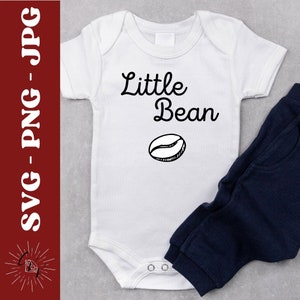 Kleine Bohne SVG, niedliche Baby Png, Kinderzimmer Zeichen svg, Neugeborene svg, neues Baby svg, lustiges Baby svg, Baby-Shirt oder Body, Cricut-Dateien