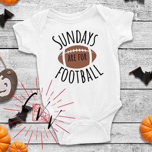 Sonntage sind für Fußball SVG, Herbst geschnitten Datei Cricut, Silhouette, Neugeborenen Baby, Thanksgiving, Spooky Saison, Herbst Vibes