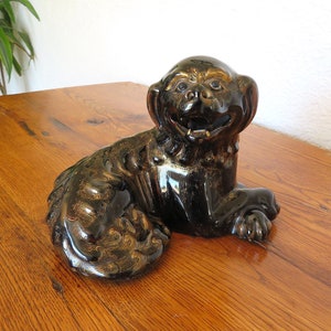 Vintage Porcelain Pottery Recumbent Foo Dog Temple Guardian Black and Gold