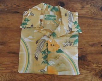 Vintage 60's Hawaiian Print Shirt Waltah Clarke
