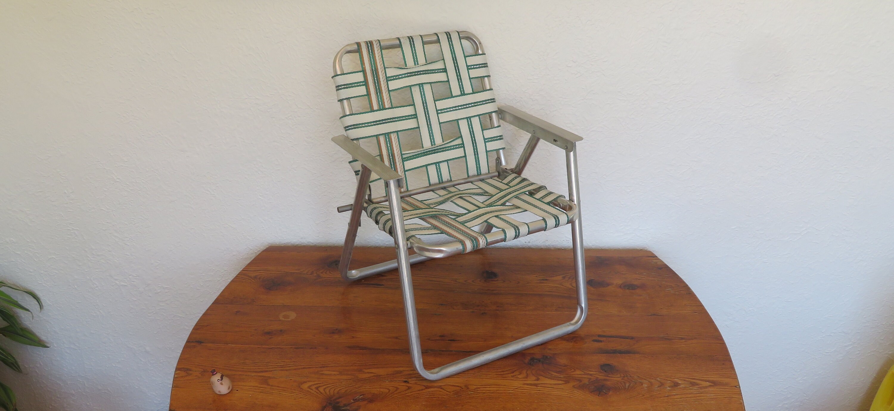 kids lawn chair