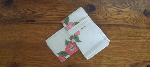 Vintage Linen Kitchen Towels Lot of 3 Floral Design Unused