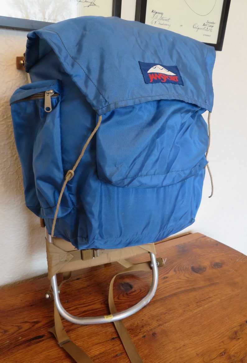 Jansport External Frame Backpack IUCN Water