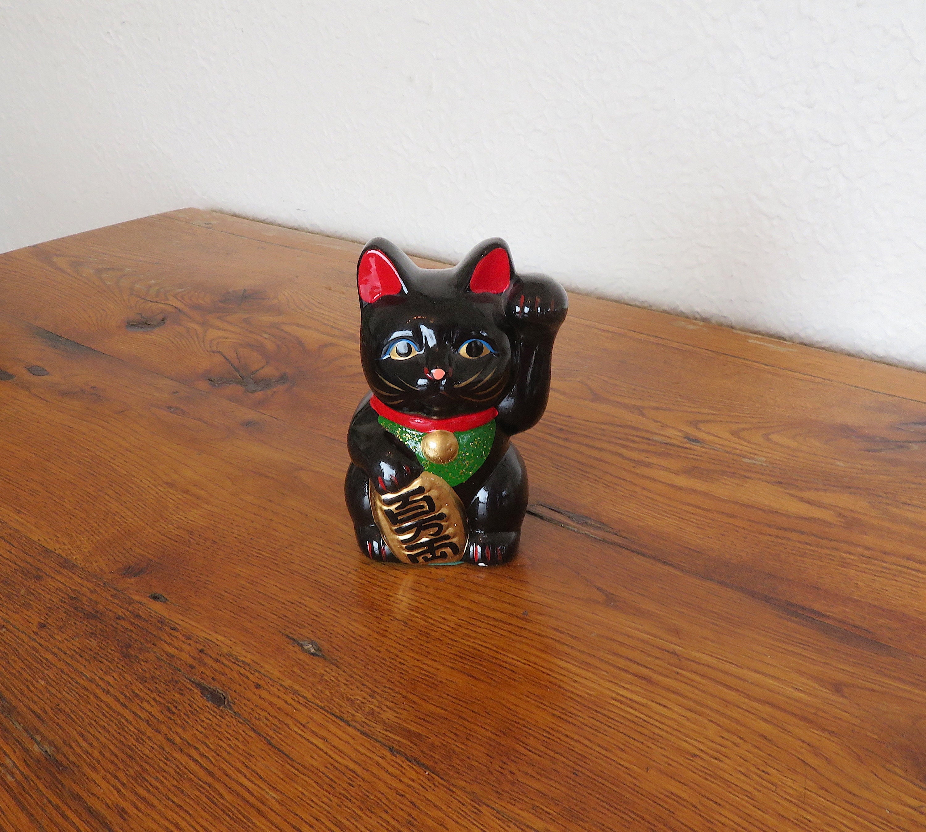 Maneki Neko Lucky Cat Figurine coin bank Success LOVE Business luck Japan F/S Maneki Neko Lucky Cat Figurine coin bank Success LOVE Business luck Japan F/S