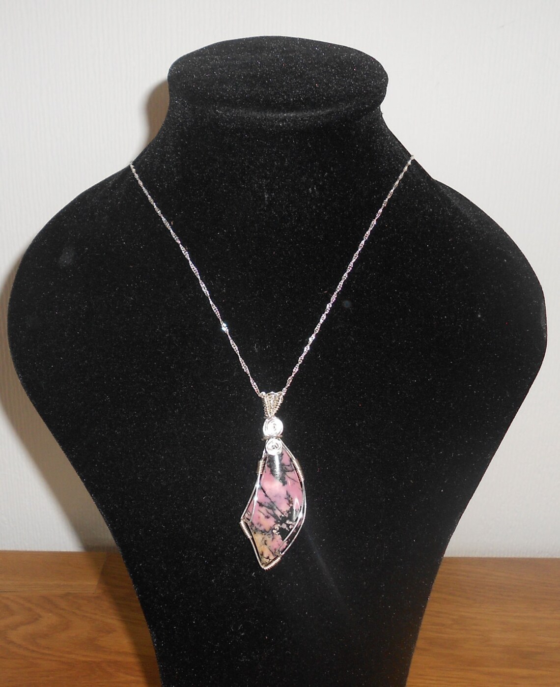 Exceptional Stunning Pink, Black & Grey Rhodonite Gemstone Cabochon and ...