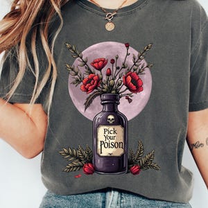 Graphic Witchy Halloween Tee Gothic Floral Poison Bottle T-Shirt: Dark Academia Witchy Halloween Aesthetic Comfort Colors Tee