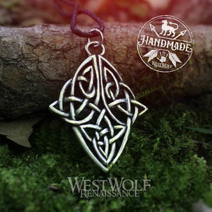 Celtic Diamond Knot Pendant Viking/Norse/Medieval/Knotted/Knotwork image 1