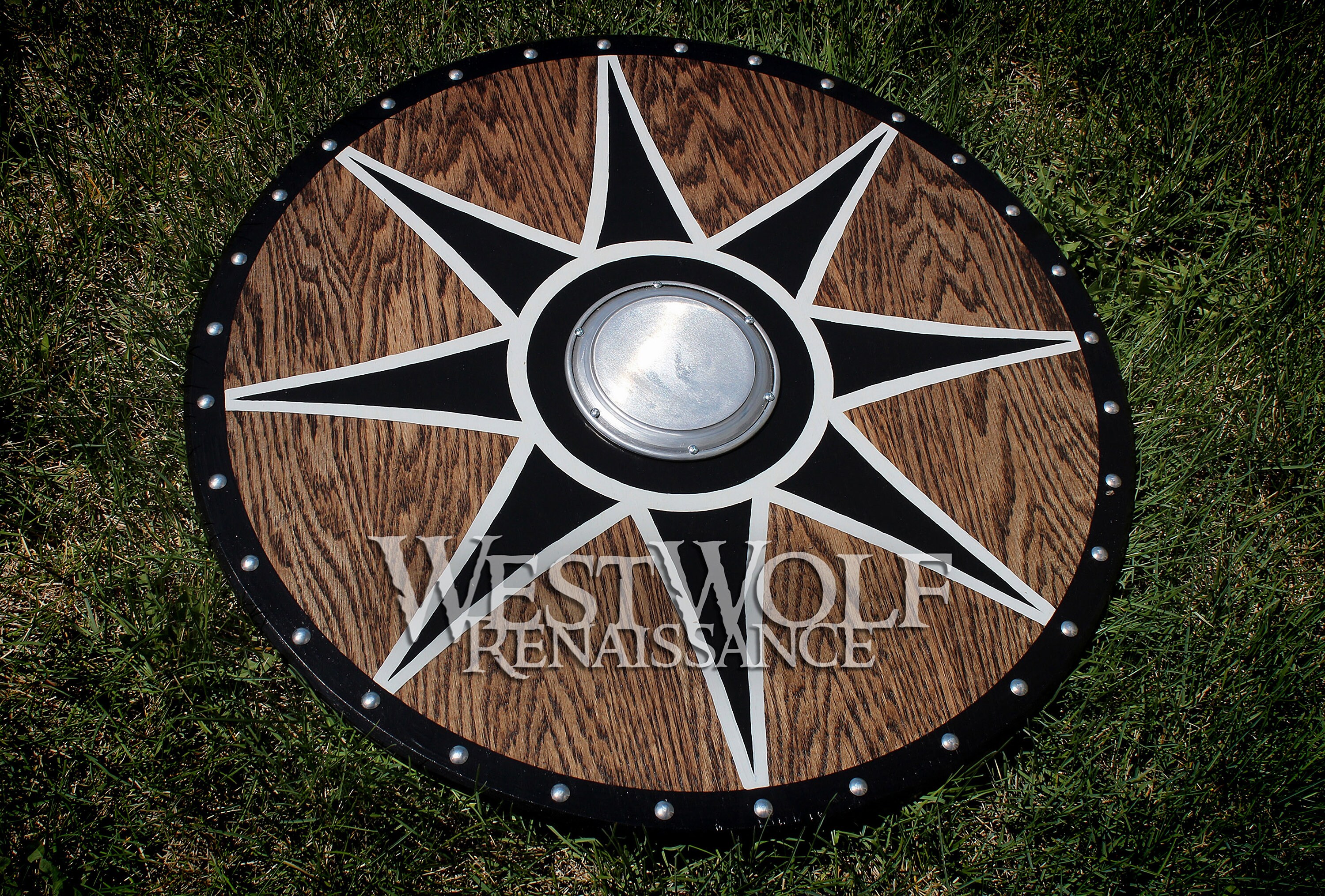 Solid Oak Viking Star Design Shield sca/larp/norse/armor/wood/steel/Norway 