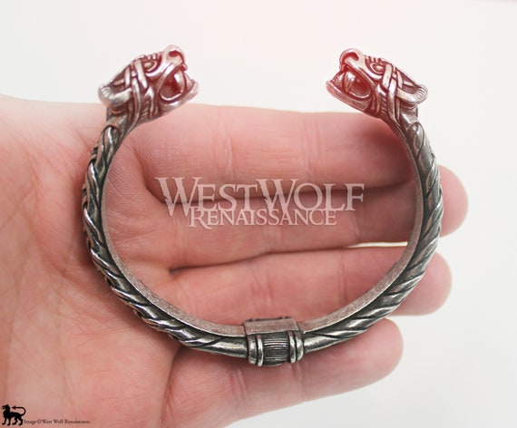 Nordic Cat Head Bracelet - Freya-inspired Saber Tooth Tiger or