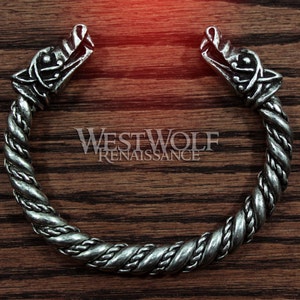 Large Silver Viking Wolf Head Bracelet/Torc - Norse Mythology Fenrir Wolves Bracelet