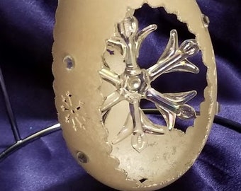 Hand-Carved Goose Egg: Snowflake egg (#81)
